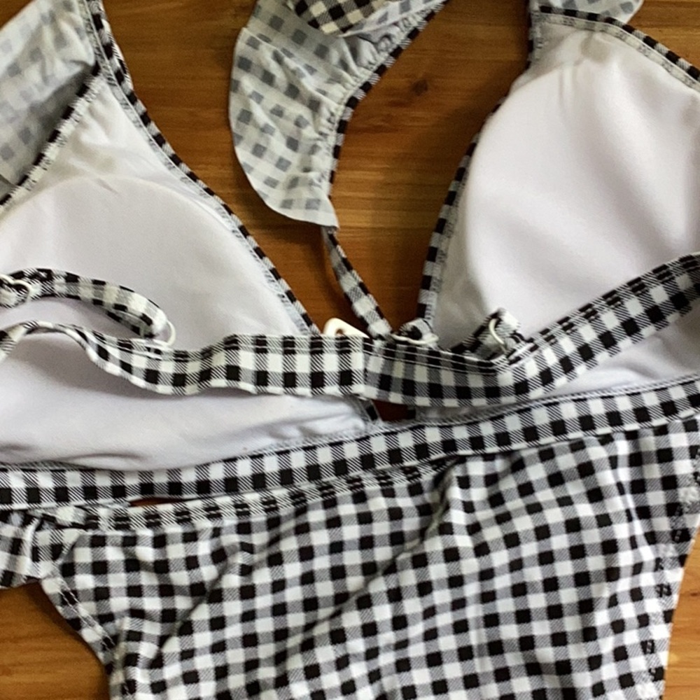 Black and White Gingham Bikini Set - Picture 9 of 9